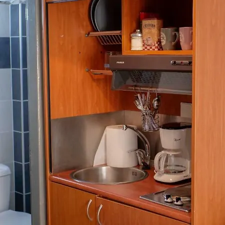 Daphne Apartment